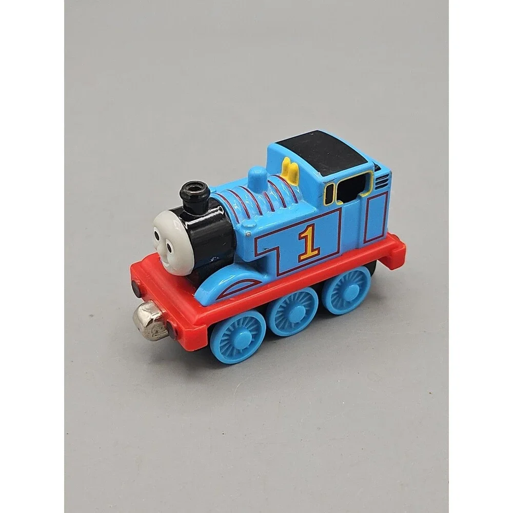 Thomas & Friends Thomas 2002 Take N Play Along Train Tank Engine Diecast Metal